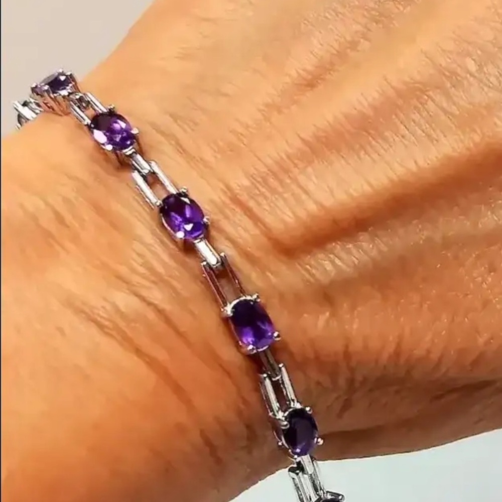 Elegant Purple Gemstone Bracelet
